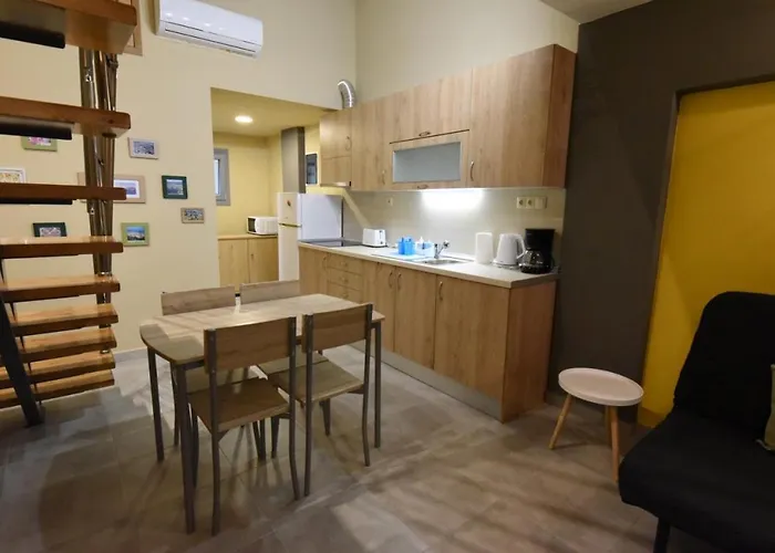 The Urbanite Apartament *